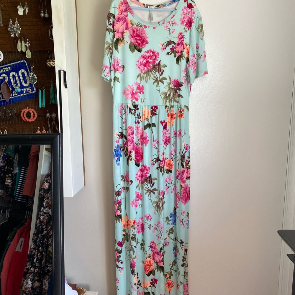 Floral maxi dress